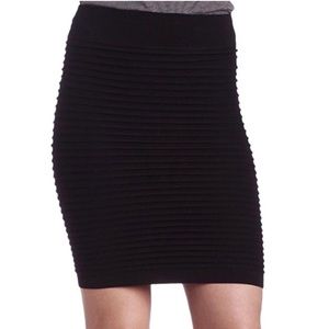 Sexy bcbg generation mini tube skirt!